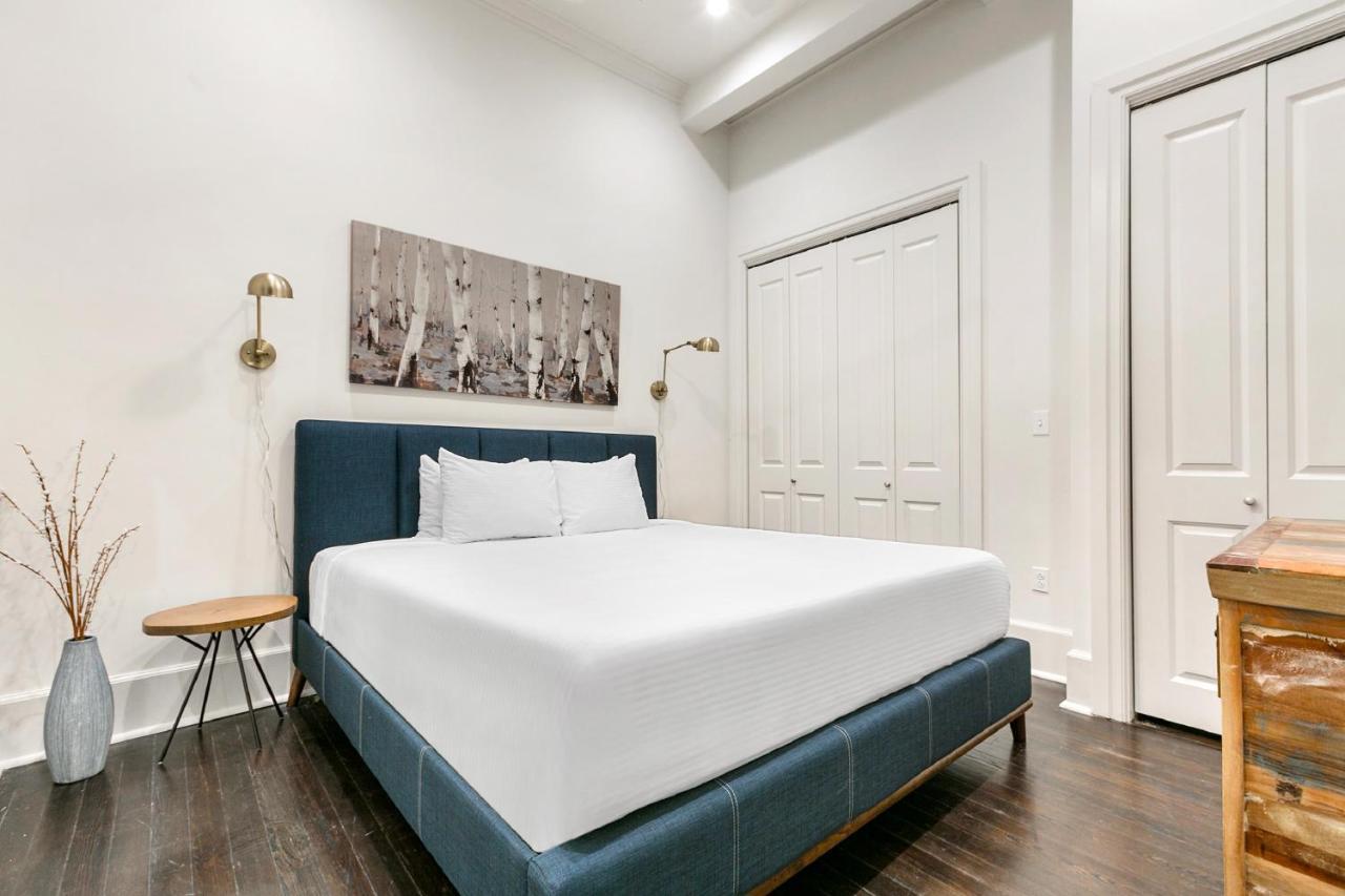 1 And 2 Bedroom Private Condos Steps Away From French Quarter New Orleans Dış mekan fotoğraf