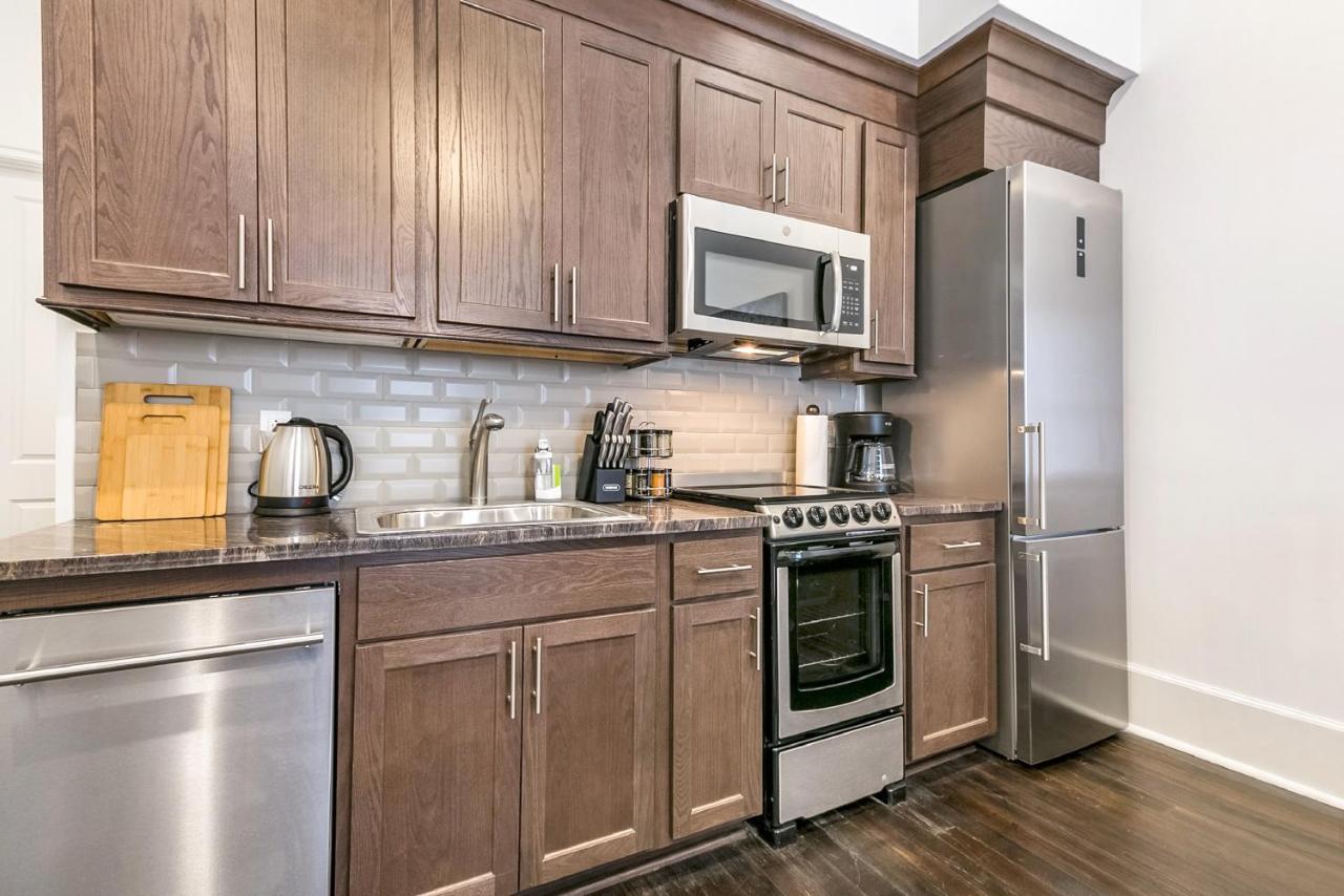 1 And 2 Bedroom Private Condos Steps Away From French Quarter New Orleans Dış mekan fotoğraf